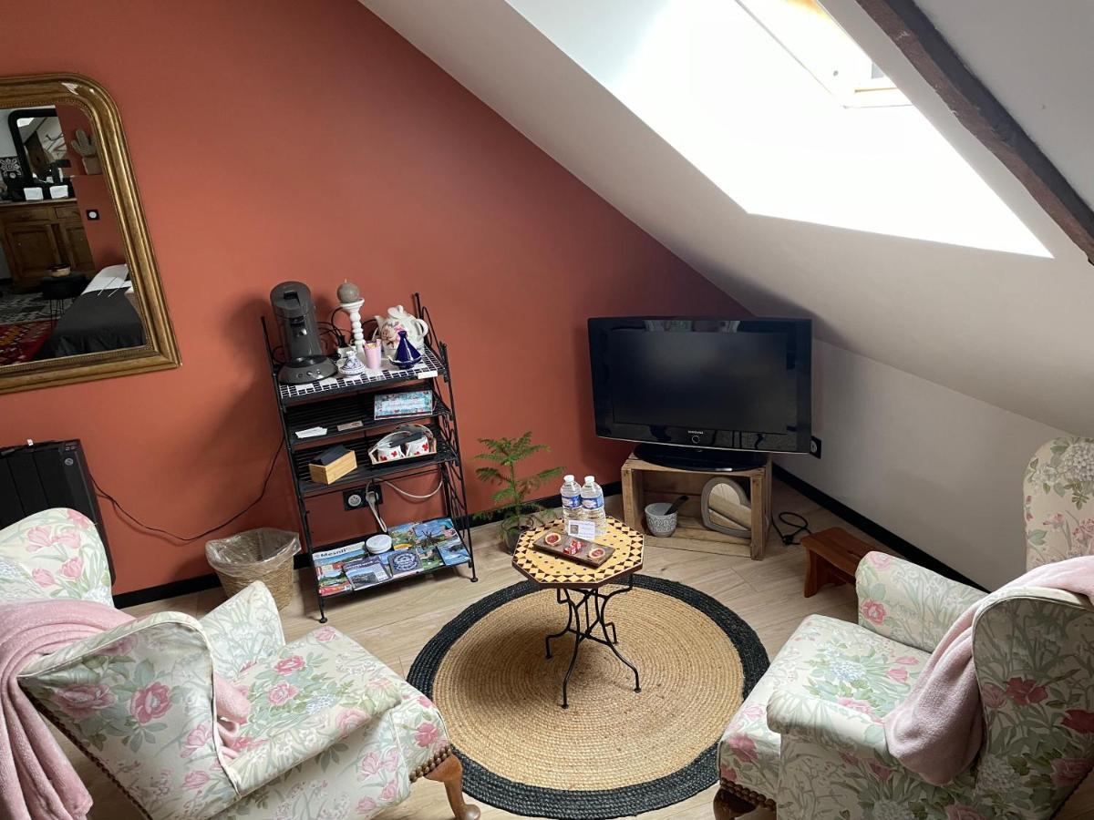 Chez Trotro Apartment Saint-Pierre-de-Plesguen Luaran gambar